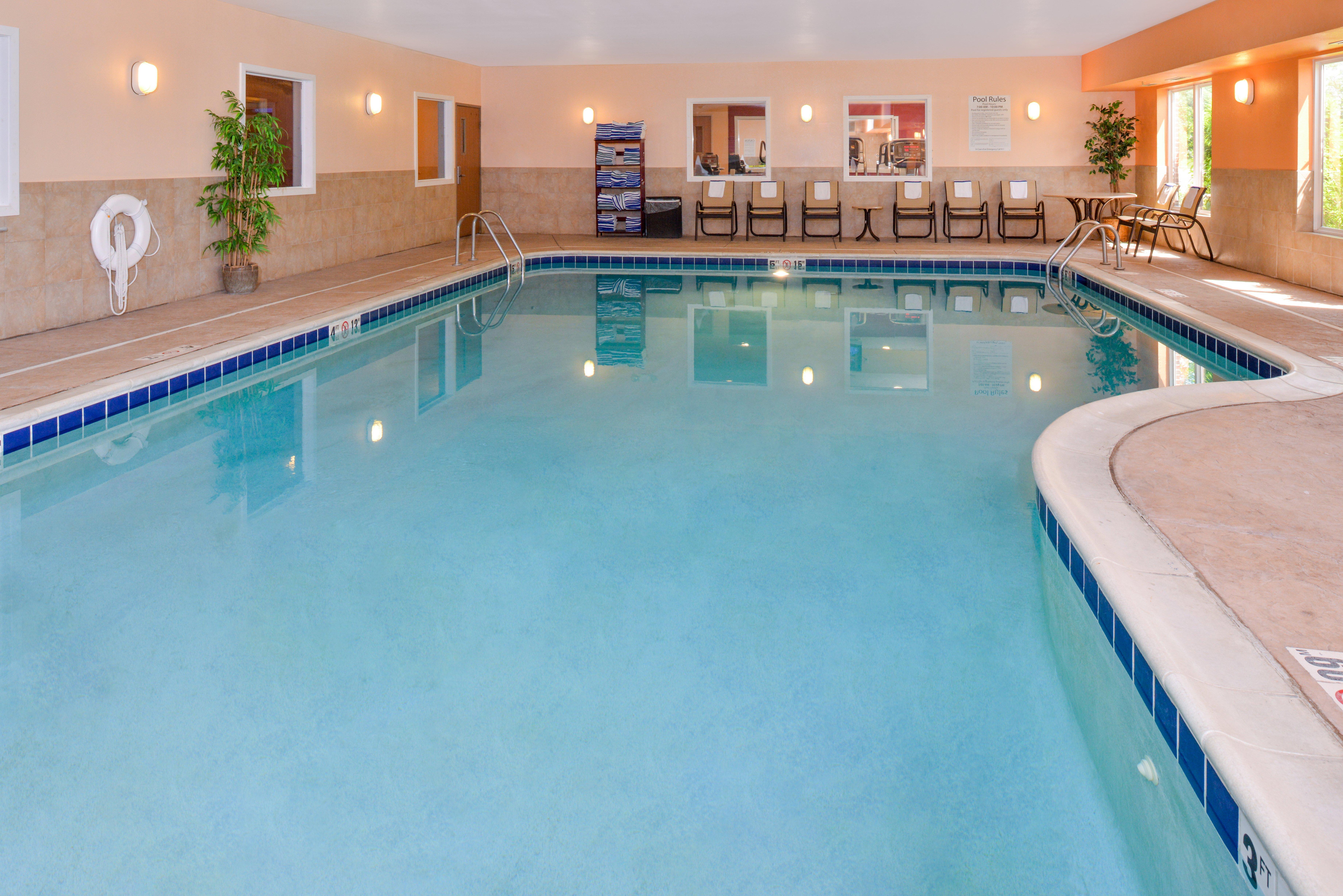 Holiday Inn Express Hotel & Suites Lancaster-Lititz By Ihg Dış mekan fotoğraf
