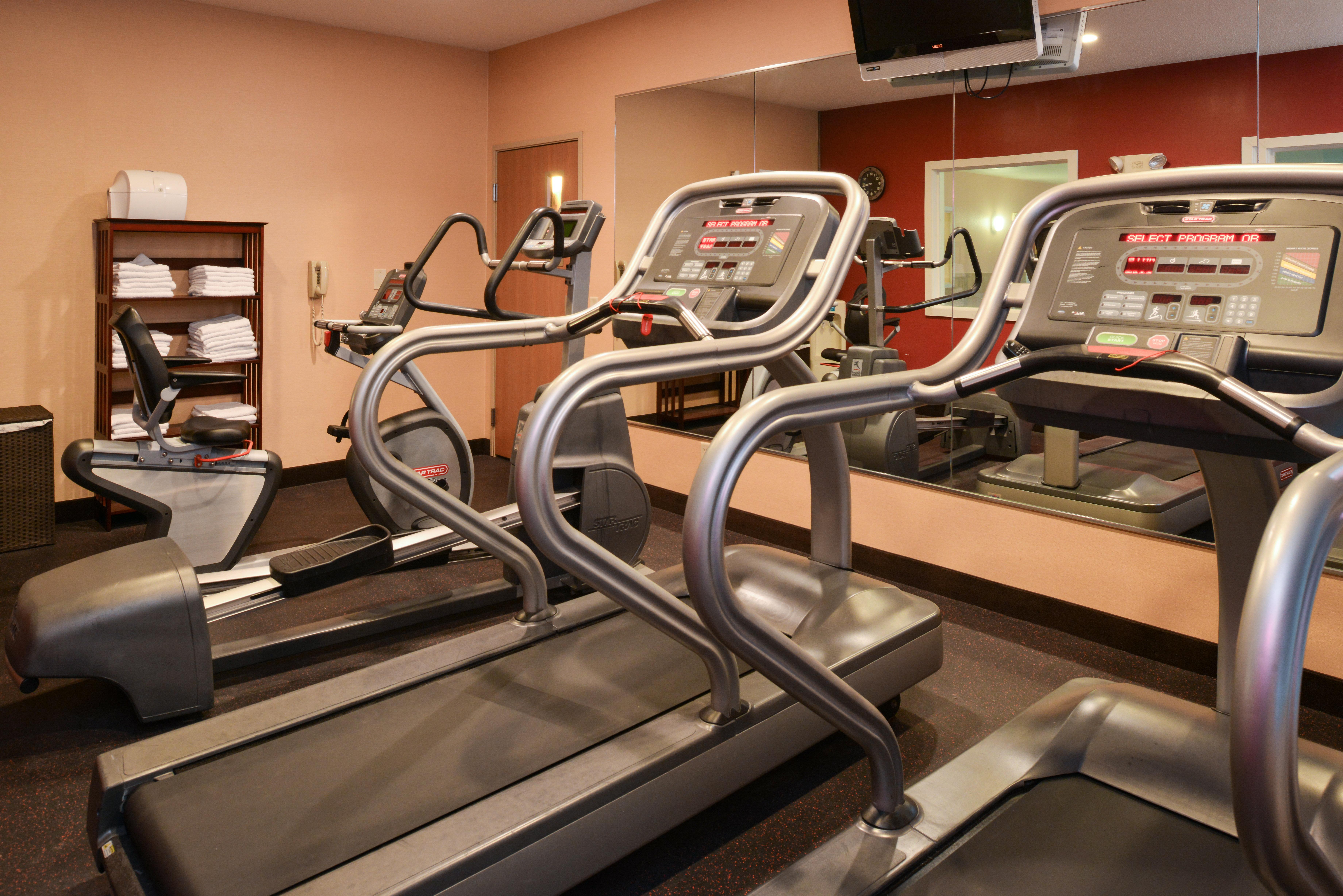 Holiday Inn Express Hotel & Suites Lancaster-Lititz By Ihg Dış mekan fotoğraf