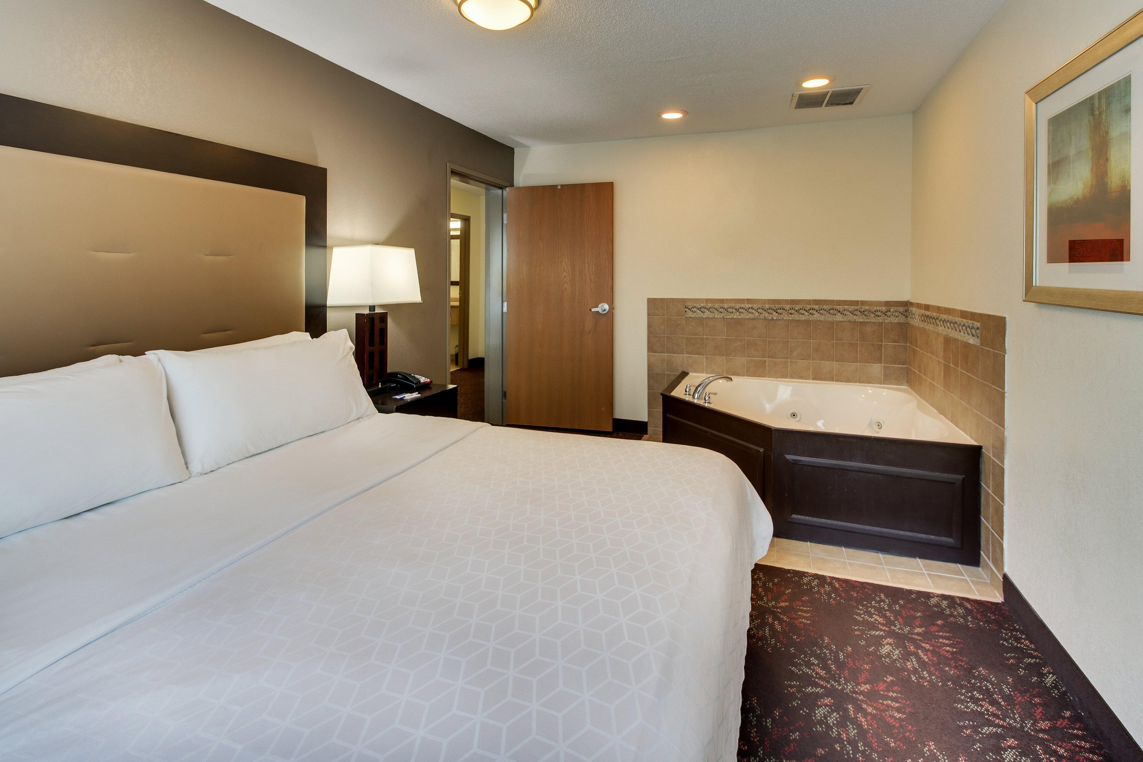 Holiday Inn Express Hotel & Suites Lancaster-Lititz By Ihg Dış mekan fotoğraf